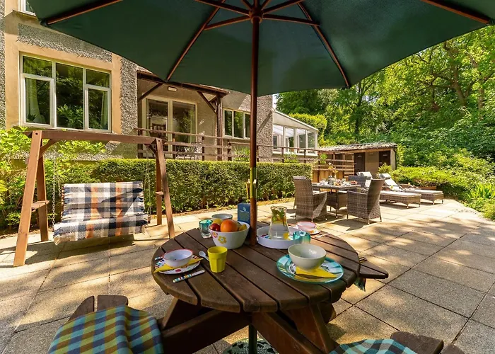 Hollybrook 安布尔塞德