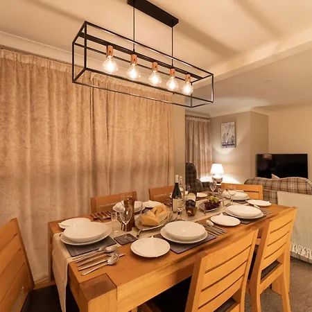 3 Bed In Oc-lr085 * آمبيلسايد