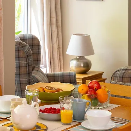 3 Bed In Oc-lr085 آمبيلسايد